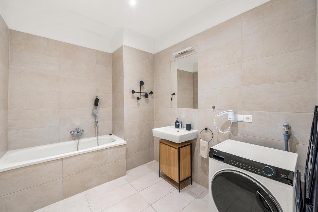 Vienna Chic Residences #Suite 12 Екстериор снимка